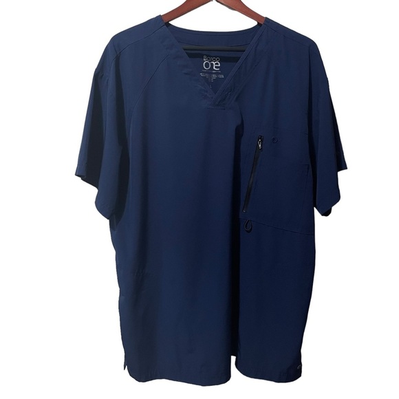 BARCO ONE AMPLIFY 3-POCKET V-NECK SCRUB TOP NAVY SIZE LARGE - Picture 1 of 6